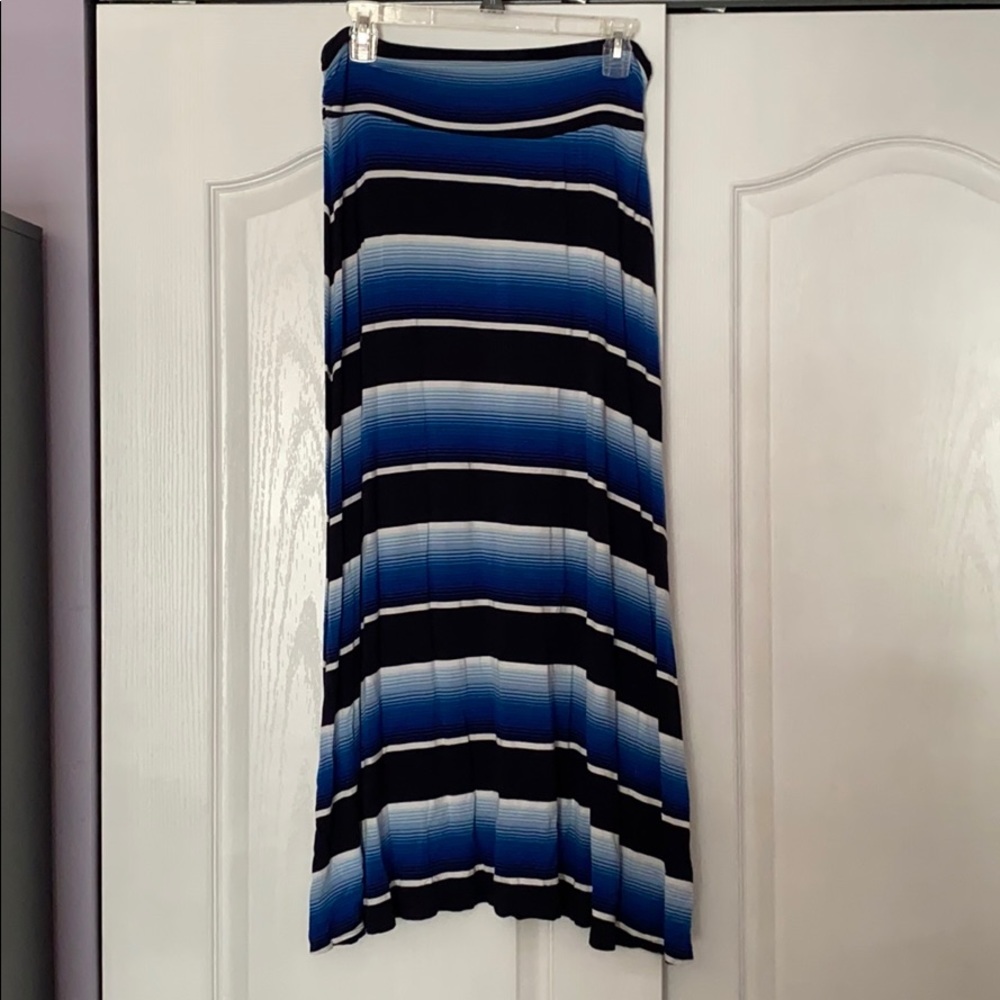 Maxi skirt